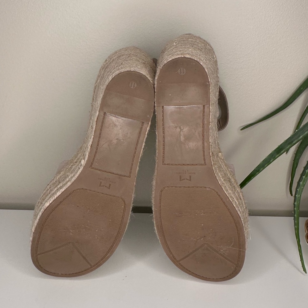 Marc Fisher LTD Malita Espadrille Wedge Sandals Taupe Suede Ankle Strap 11M - Picture 9 of 11